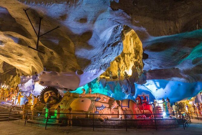 Batu Caves & Genting Highland Day Tour Include 2-Way Cable Car Ride - Stop 2: Genting Skyway and the included 2-way cable car