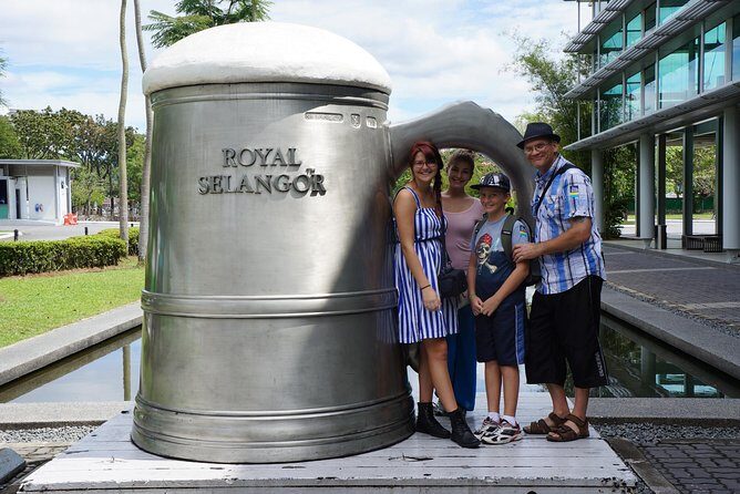 Batu Caves, Royal Selangor Pewter and Batik Factory Tour - Price and value: what you’re really paying for