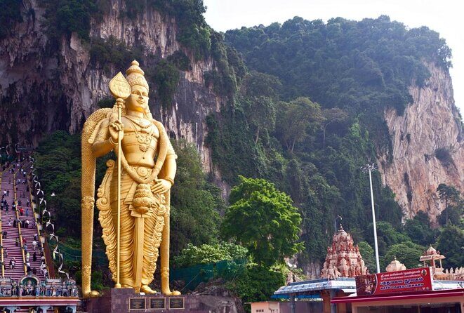 Explore Cameron Highlands: Full-Day Tour with Scenic Batu Caves - Lata Iskandar: waterfall photos and the reality of a quick dip
