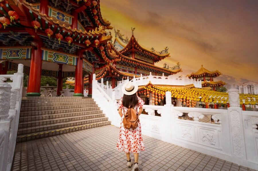 Half-Day Kuala Lumpur Exploration Tour - Kuala Lumpur Railway Station Facade and Central Market Souvenirs
