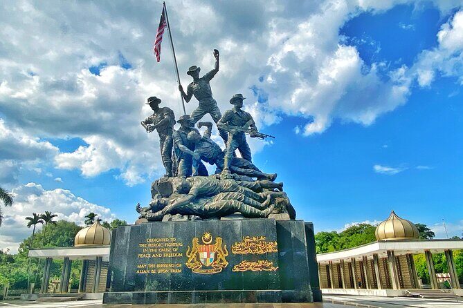 Kuala Lumpur Half Day City Tour (Private Tour) - Jadi Batek Gallery and Cocoa Boutique: A Calm Place to Shop With Context