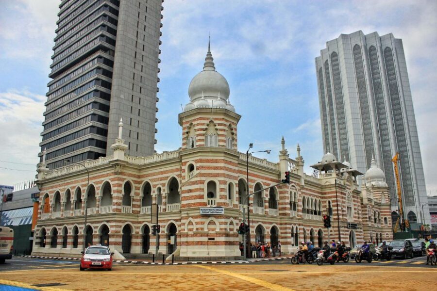 Kuala Lumpur: Private Half-Day City Tour - How the Private Driver-Guide Changes the Whole Experience