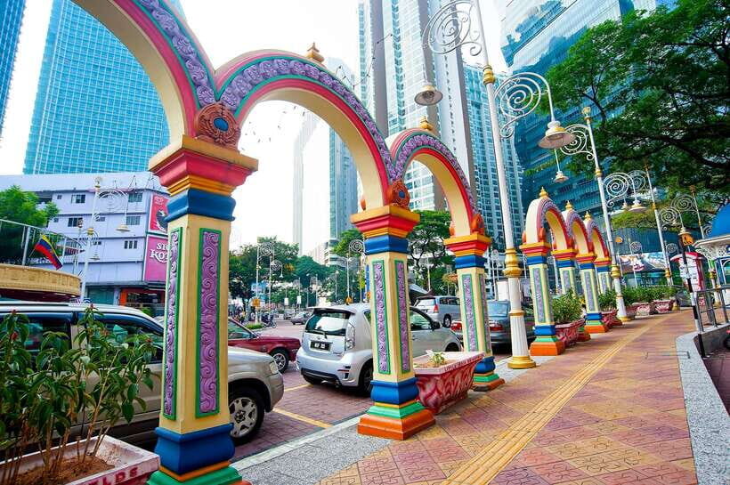 Kuala Lumpur: Street Market Exploration & Shopping Tour - Chinatown: bargaining, busy streets, and KL food you can point to