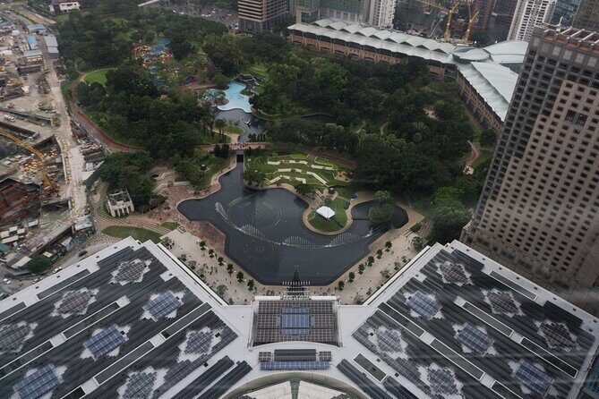 Petronas Twin Tower E-Ticket Including The Skybridge - Petronas Twin Towers in KLCC: what you’re really buying