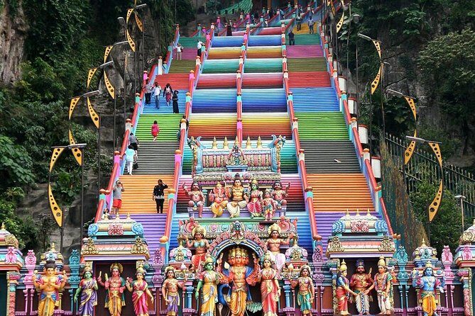 Private Tour with Local Host : Genting Highlands Day Tour enroute Batu Caves - Bana Leaf Briyani Lunch: The Meal That Keeps the Day Moving