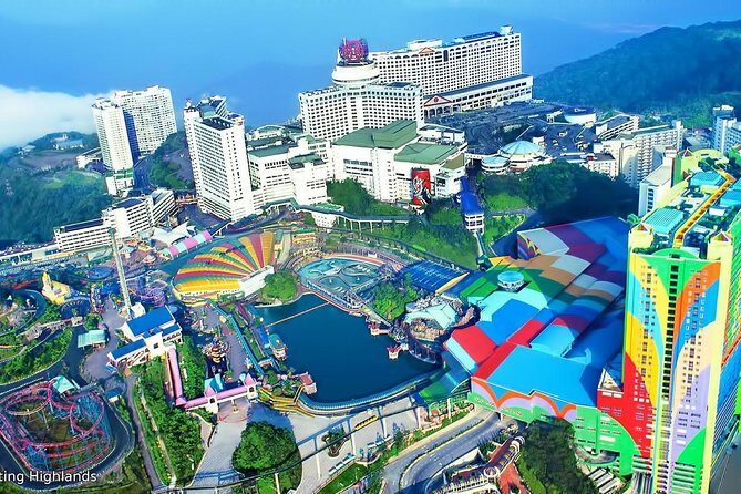 Private Tour with Local Host : Genting Highlands Day Tour enroute Batu Caves - Hotel Pickup and Air-Conditioned Transport That Actually Helps