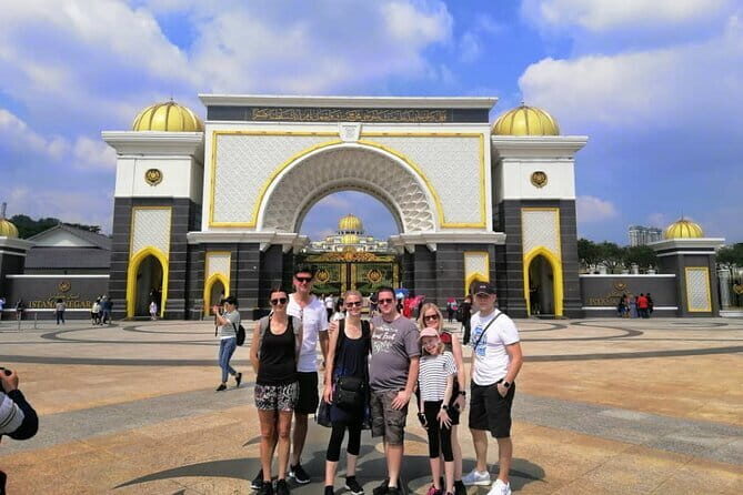 Small-Group Kuala Lumpur Half-Day City Tour - Price and logistics: what you get for about $29